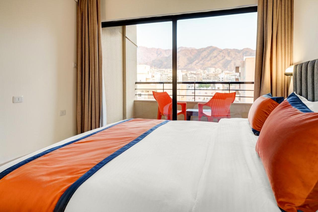 The Loft Hotel By Fhm アカバ エクステリア 写真